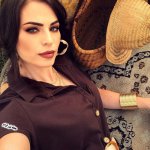 کارمن مونوز همسر دوم ایسکو